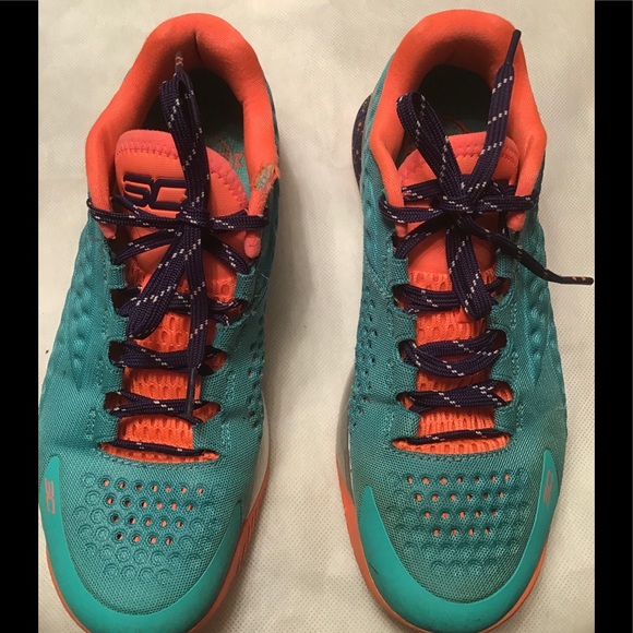 curry 1 low orange